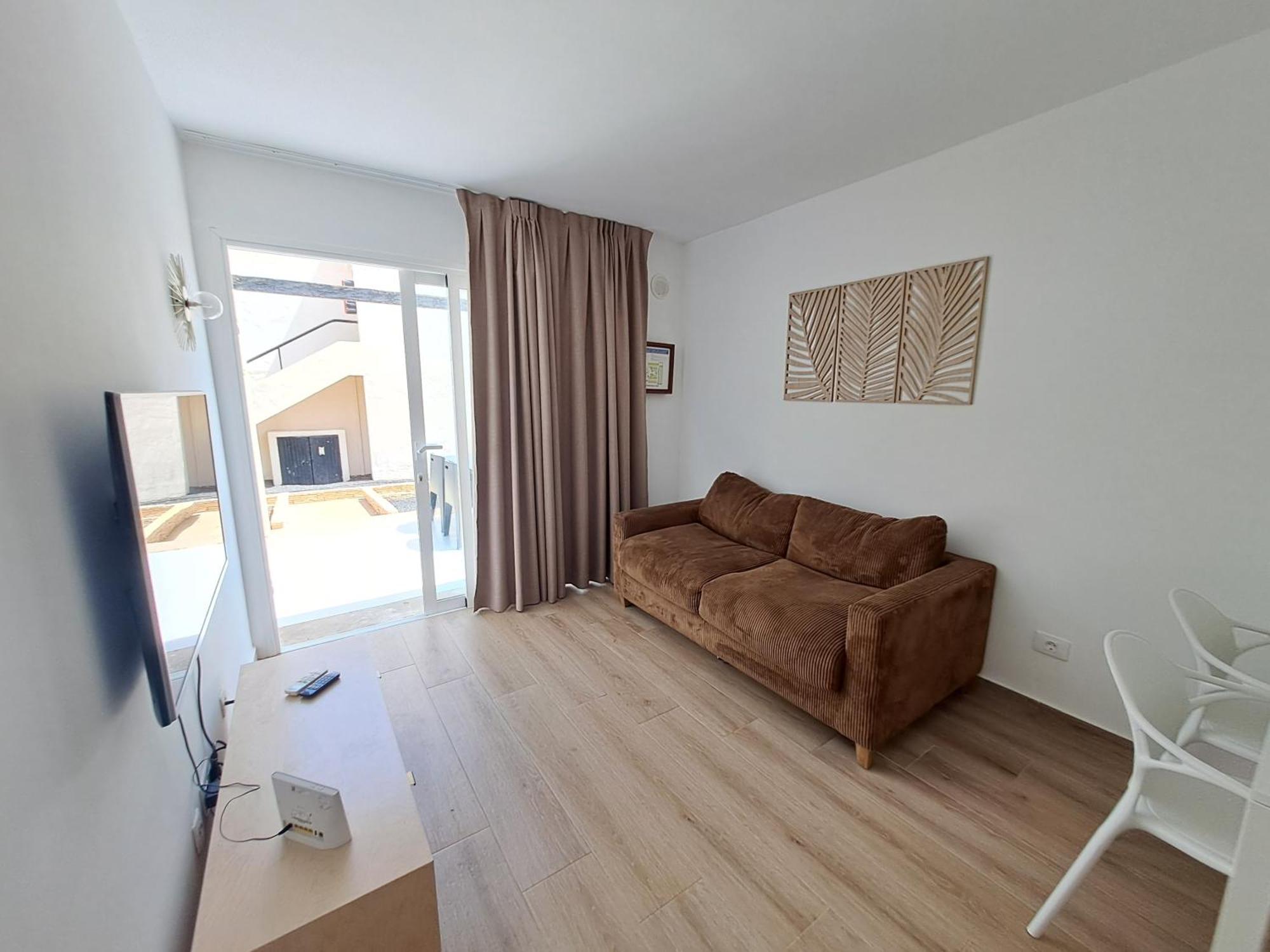 Homeforguest Apartamento 15 Con Terraza Y Piscina En كوراليهو المظهر الخارجي الصورة